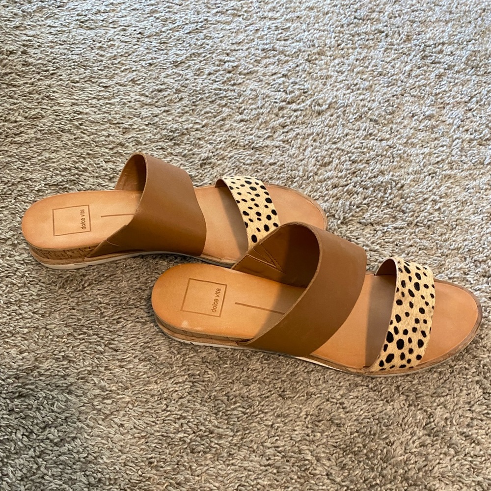 Dolce vita sandals